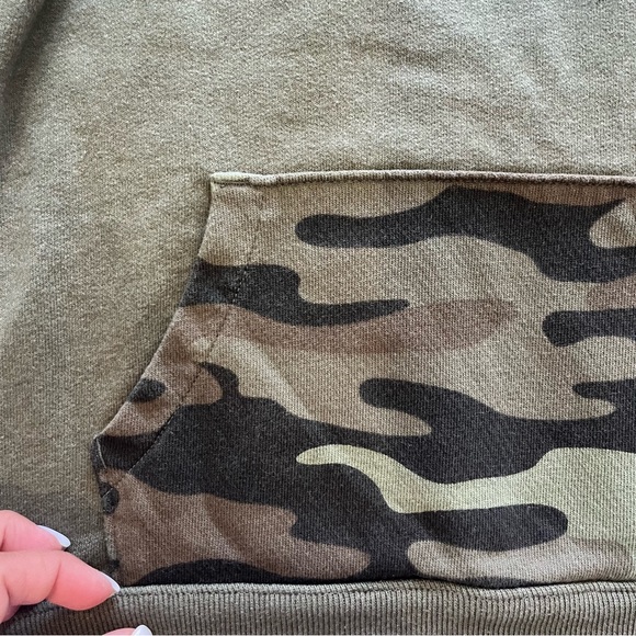 Carter's Sweatpants (4T) Sweatshirt (5T) Army Green - Picture 4 of 9